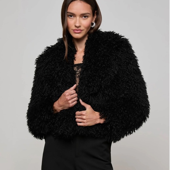 Aura Cropped Faux Fur Jacket - Picture 5 of 5
